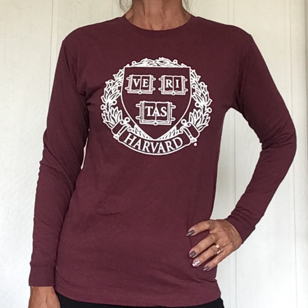 HARVARD UNIVERSITY LONG SLEEVED RETRO T SHIRT SMALL